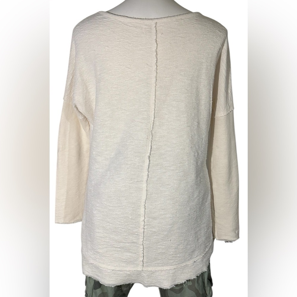 Sundays women’s white pullover top. Possible size L - Picture 2 of 14